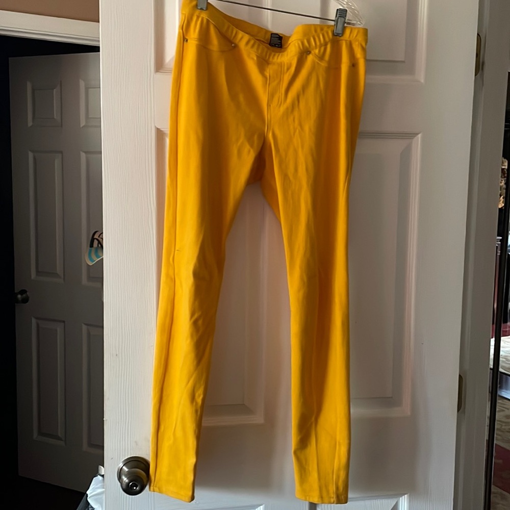 Nice yellow stretchy lightweight pants.